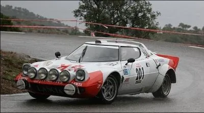 La photo te dit qu'il s'agit d'une Lancia :