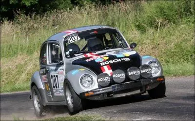 La photo te dit qu'il s'agit d'une Volkswagen :