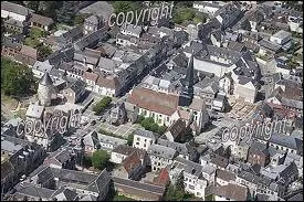 Ceux de la ville de Mru portent le nom de ...