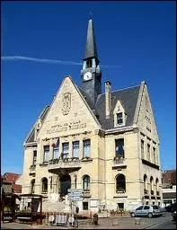 Je me rends  Pont-Sainte-Maxence, o les habitants portent le gentil ...