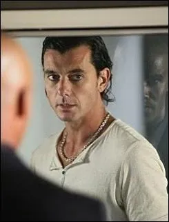 Paul Davies, alias Dante, chanteur clbre a t ml  une triste affaire. Des jeunes filles qui l'ont rencontr ont t assassines. Mais souvenez-vous... Etait-il le tueur ?