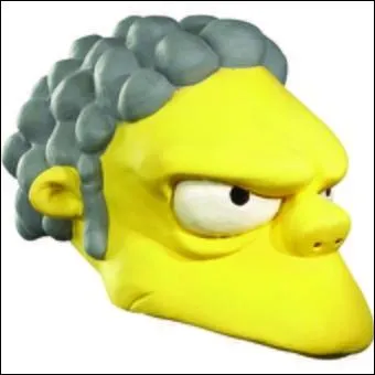 Qui se fait passer pour un idiot au tlphone ?