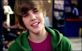 Comment s'appelle cette chanson dont le ralisateur s'appelle Roman White ?