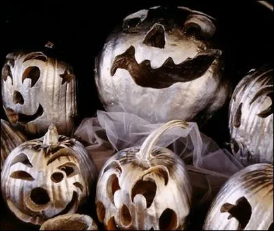 Halloween peut prendre un aspect plus  soire  et plus  luxe  si vous... ?