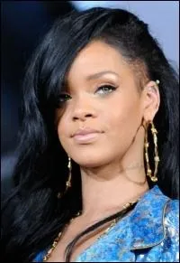 Qui chante Good Girl Gone Bad  ?