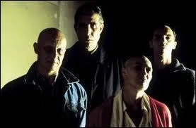 Quel nom porte ce film d'horreur datant de 1999 ?