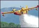 Combien pse le Canadair rempli ?