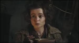 Que gagne-t-il (t-elle) ?