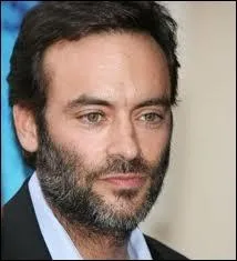 Qui a russi  se faire un prnom  l'ombre de son pre ?