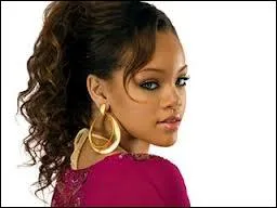 Qui est cette chanteuse ?