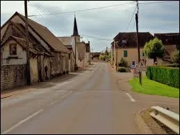 Je termine par la commune de Villevieux et ses habitants rpondant au nom de ...