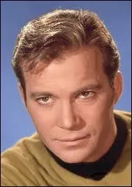 De quelle série très ancienne le CAPITAINE Kirk est-il un personnage ?