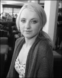 Qui double Evanna Lynch dans la saga Harry Potter ?