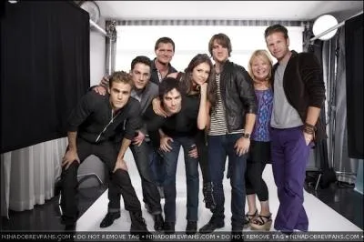 A qui appartient le sang qui a transform Elena ?