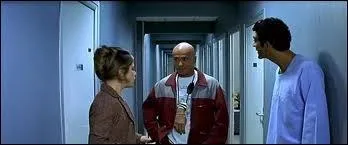 O se cachent les deux comiques pour que Ramzy puisse changer de pantalon ?