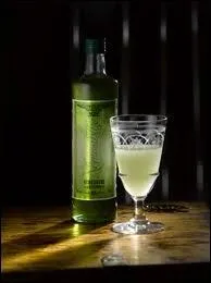 Vers 1860, la consommation rgulire d'absinthe fut accuse de causer un syndrome particulier, appel absinthisme.