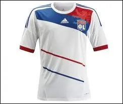 Quelle quipe joue avec ce maillot ?