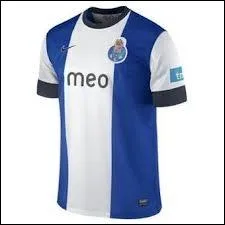 Quelle quipe joue avec ce maillot ?