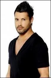 Pourquoi Nicolas se dispute-t-il souvent avec sa soeur ?