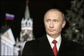 Vladimir Poutine a t rlu Prsident en 2012. C'est son 3me mandat prsidentiel.