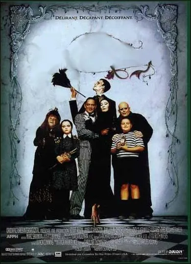 Comdie fantastique amricaine ralise par Barry Sonnenfeld en 1991, avec Anjelica Huston, Raul Julia, Christopher Lloyd ... .