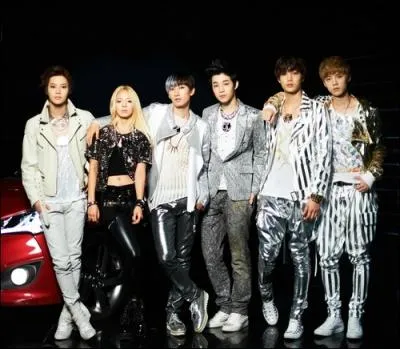 Qui chante  Maxstep  ?