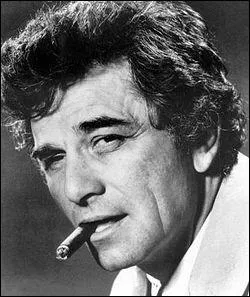 Combien y a-t-il eu d'épisodes de Columbo avec Peter Falk ?