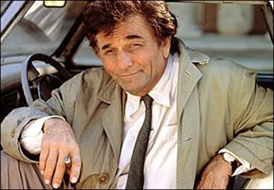 Combien de fois Columbo, en 69 épisodes, sort-il son arme ?