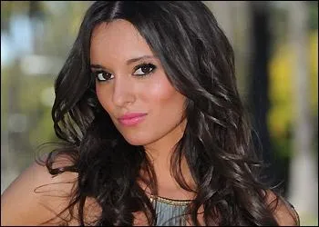 Quel est le vrai nom de Sandra ?