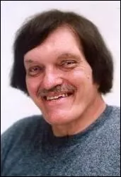 cartons-nous de Bond pour rester avec Richard Kiel. Il interprta un autre personnage qui ne sortit jamais  la tlvision mais lequel ?