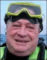 Ne cherchez plus ! Il faisait un peu de plonge... Qui a prsent  Perdu de vue  de 1990  1997 ?