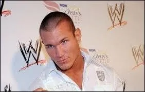 Il est n  St Louis, Missouri.