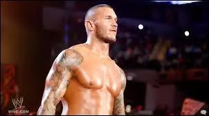 Il fait partie de la division Raw.