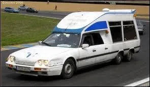 S'acharner sur une personne dj accable par le mauvais sort, c'est  Tirer sur...  