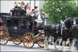 Travailler avec empressement et soin, c'est  Faire...  