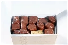 C'est une gourmande, et nous avons pens que des chocolats belges lui feraient plaisir :