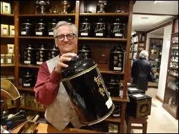 Celui qui est trs accueillant et aimable ...