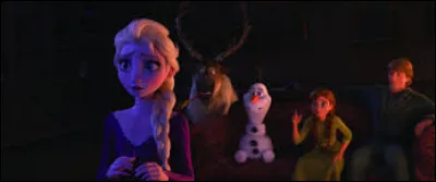 A quel jeu de société Anna, Elsa, Kristoff, Sven et Olaf jouent-ils lors d'une veillée ?