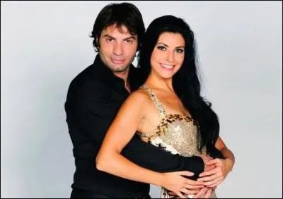 Comment s'appelle la danseuse qui danse avec cette star ?