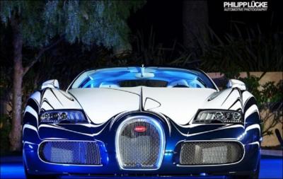 La Bugatti Veyron, voiture la plus chère du monde mais aussi la plus puissante, est constituée en partie de porcelaine. Mais à partir de quel élément fabrique-t-on la porcelaine ?