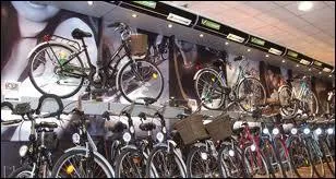 Si vous avez ralis un bon score sur ce quiz , c'est que vous en connaissez ------ en matire de cyclisme.