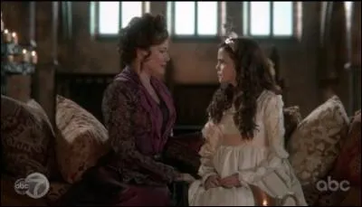 Pourquoi la Mchante Reine hait-elle autant Blanche-Neige ?