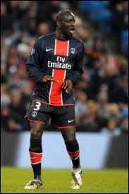 En quelle anne Sakho a-t-il disput son premier match en Ligue 1 avec Paris ?