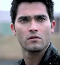 Quelle personne l'a embrass dans la saison 2 ?