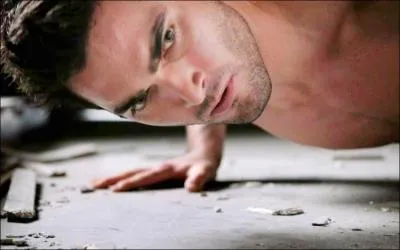 Dans quel pisode Scott accepte-t-il de rejoindre la meute de Derek ?