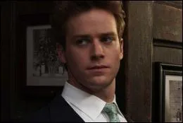 Armie Hammer s'est fait voler le haut de l'affiche de...
