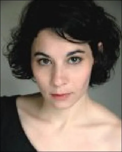 Qui joue le rle de Corinne, collgue de travail de Valrie Bouley ?