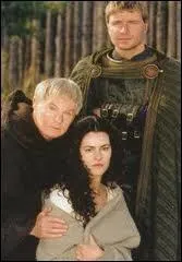 A quelle poque se passe cette excellente srie tire des romans policiers d'Ellis Peters, ayant pour hros un moine nomm Cadfal ?