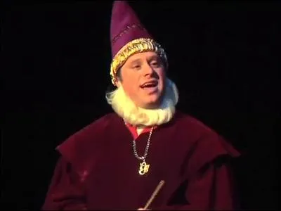 Quelle est la photo accroche dans le bureau de Dumbledore ? (AVPM)