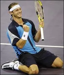 Comment s'appelle ce tennisman ?